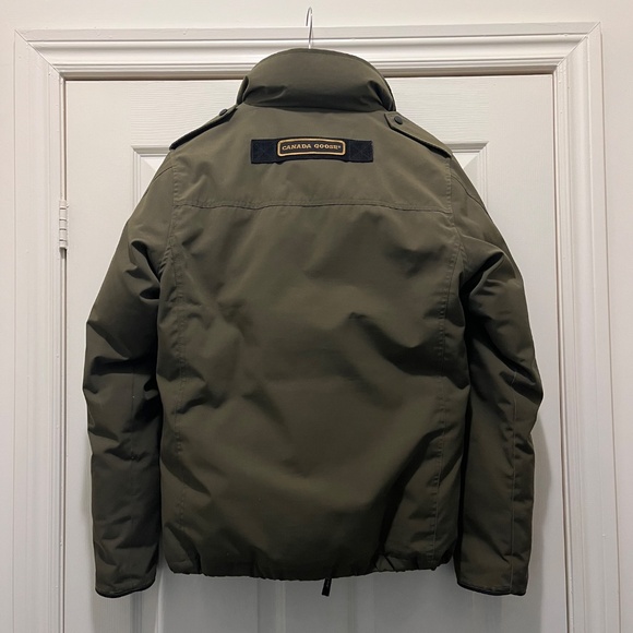 Canada Goose Parka Men - Picture 9 of 9